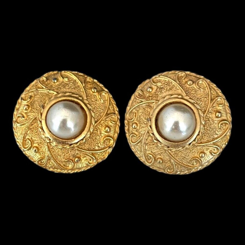 Vintage 1980s Clip On Earrings Faux Pearl Textured Gold Tone Round - 10D